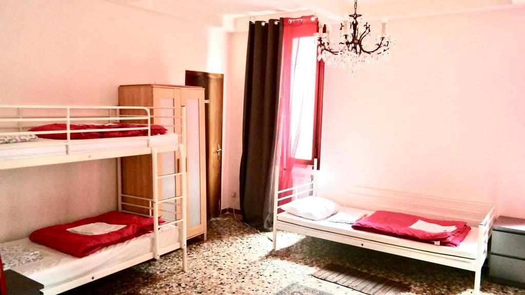 The Academy Hostel Venice Luaran gambar